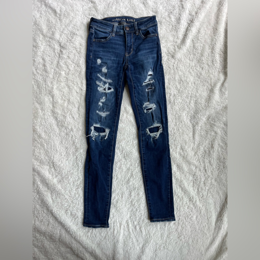 American Eagle Outfitters Women's Blue Distressed Skinny Jeans